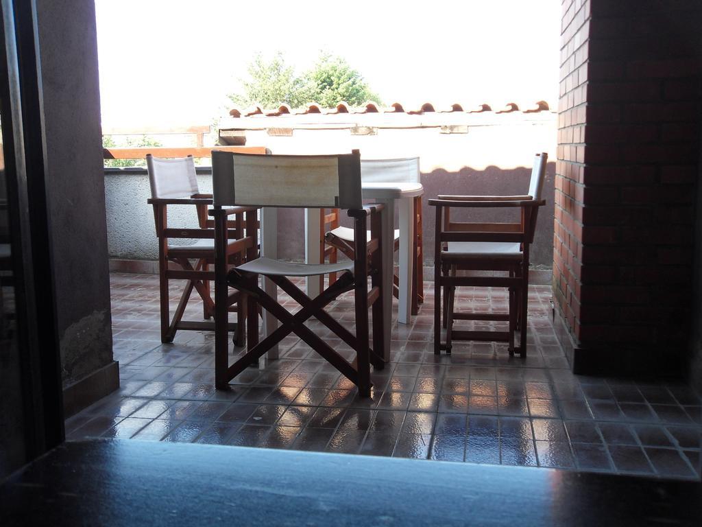 Apartments Ristak Ohrid Ruang foto