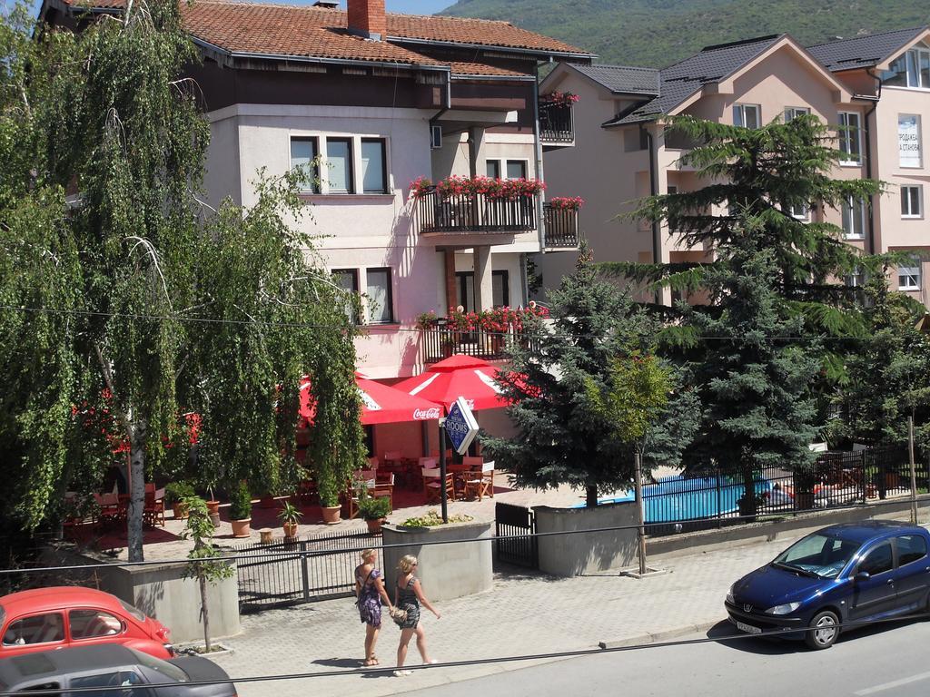 Apartments Ristak Ohrid Bagian luar foto