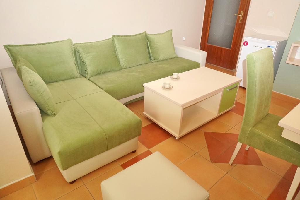 Apartments Ristak Ohrid Bagian luar foto