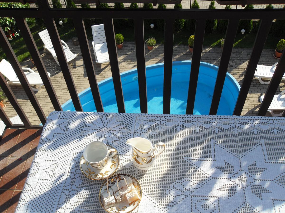 Apartments Ristak Ohrid Bagian luar foto