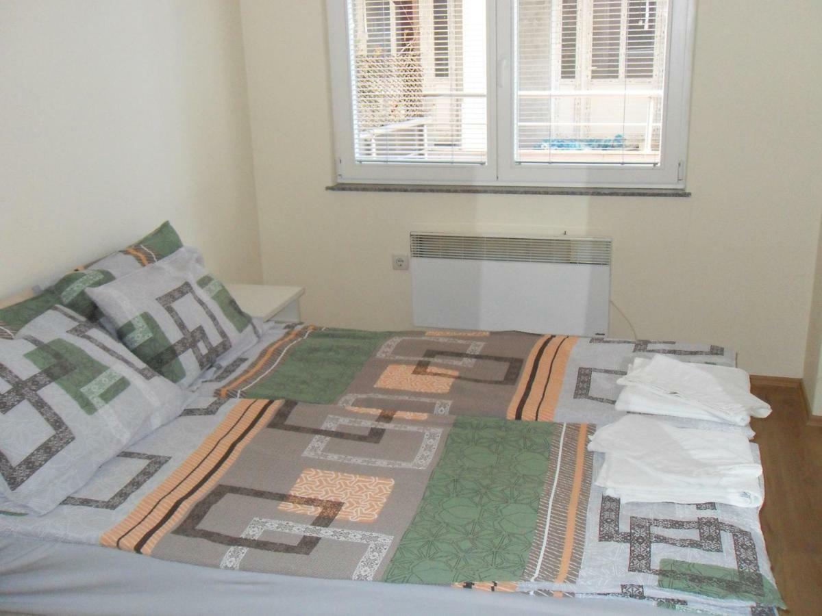 Apartments Ristak Ohrid Bagian luar foto