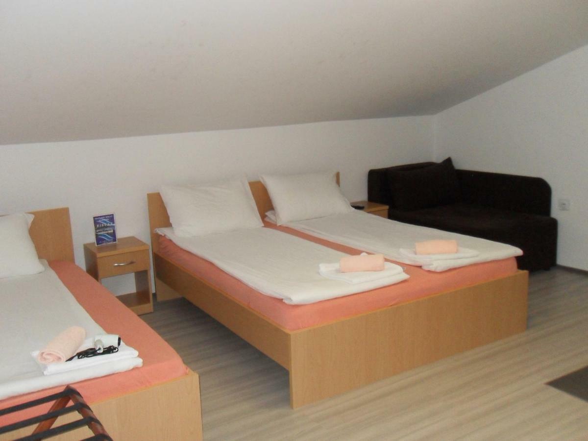 Apartments Ristak Ohrid Bagian luar foto
